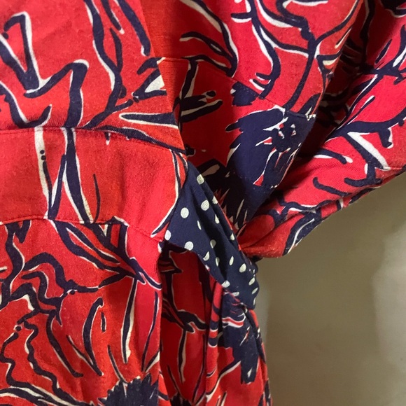 Lilly Pulitzer short sleeve wrap dress - Picture 2 of 11